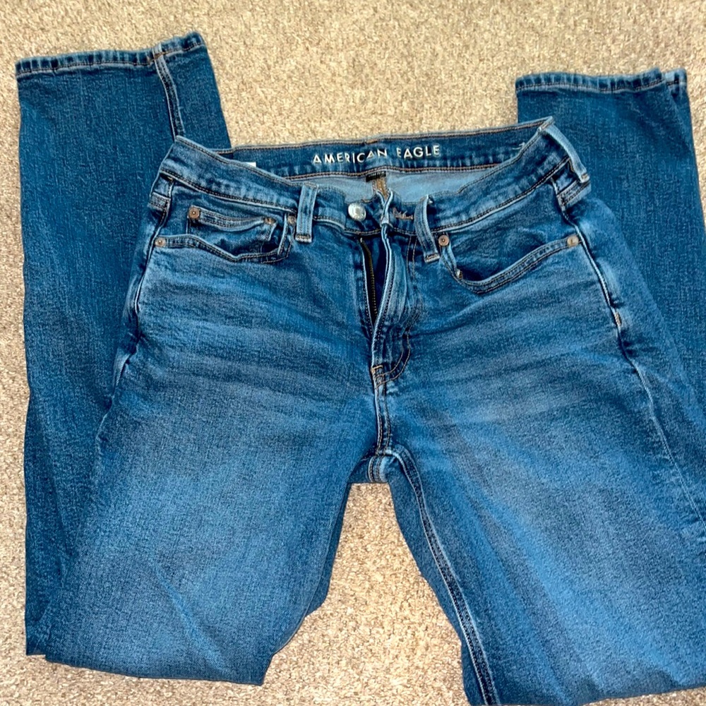American Eagle SIZE 6 Mom jeans